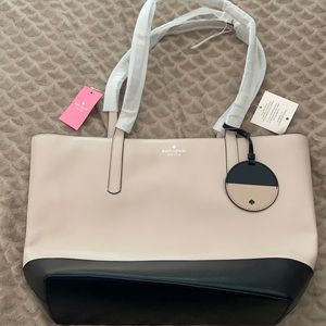 Kate spade large beige tote - brand new with tags